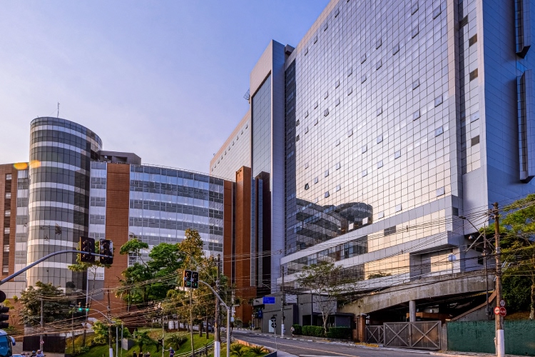 Quais Planos de Saúde Oferecem Cobertura no Hospital Albert Einstein?